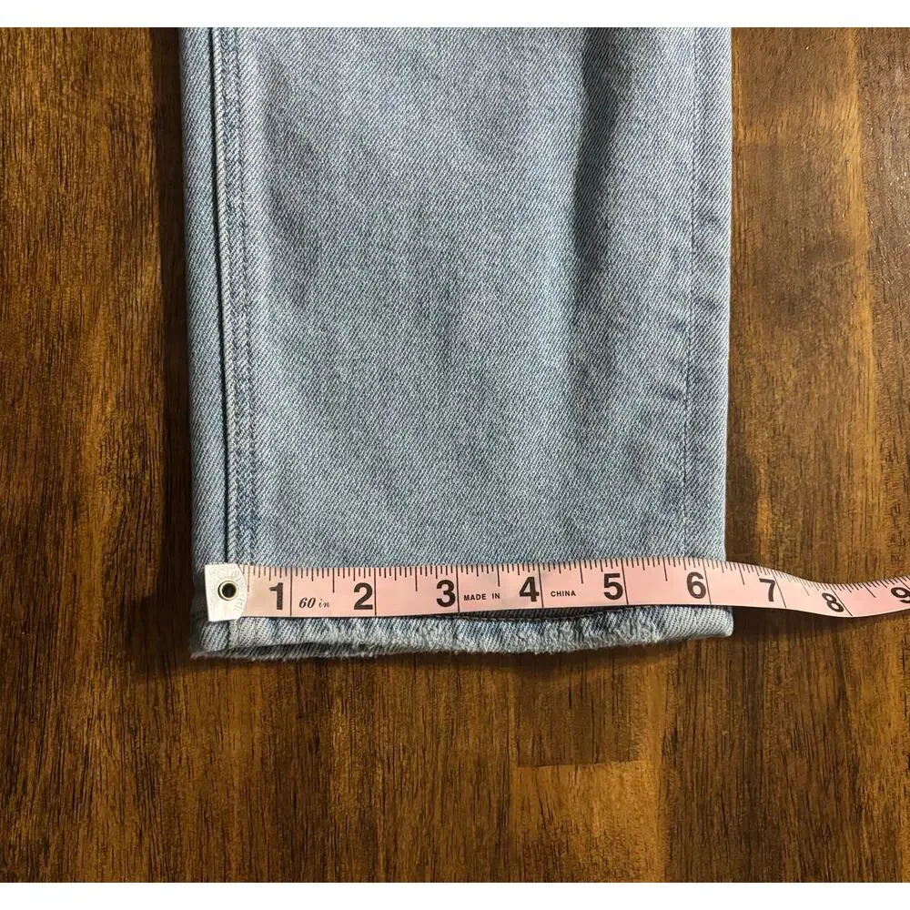American Eagle Women’s 4 Short 26 x 26 Jeans Mom Straight High Rise Blue Denim